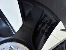 Laden Sie das Bild in den Galerie-Viewer, 1x Alufelge 19 Zoll 31680404 Volvo Xc40 Rim Wheel FEL6482087388jb