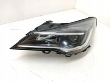 Laden Sie das Bild in den Galerie-Viewer, Frontscheinwerfer Opel Astra Sports Tourer K 39047198 Links Headlight SCH2735989692nw