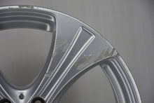 Load image into Gallery viewer, 1x Alufelge 18 Zoll 8.0" 5x112 50ET Glanz Silber A2534010800 Mercedes-Benz FEL3153336368az