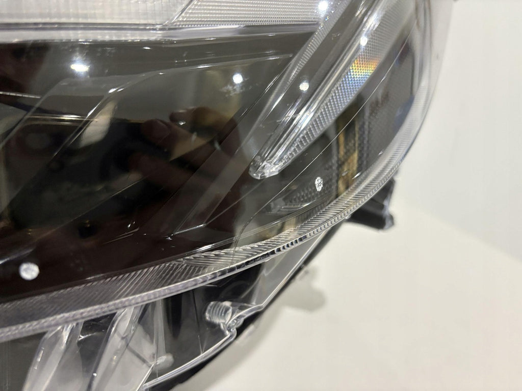 Frontscheinwerfer Toyota V LED Links Scheinwerfer Headlight SCH8683571983np
