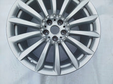 Load image into Gallery viewer, 1x Alufelge 19 Zoll 9.5" 5x112 39ET Glanz Silber 6861226 BMW G11 G12 Rim Wheel FEL8328998566hl