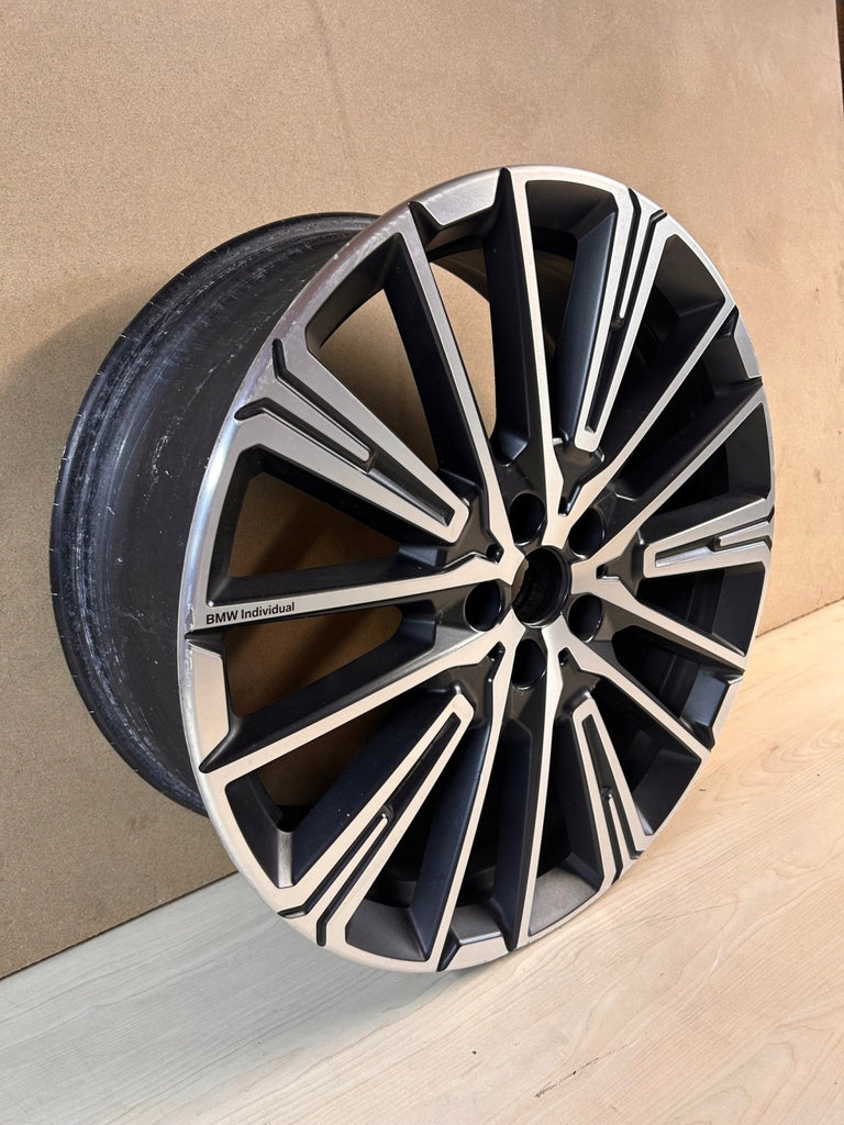 1x Alufelge 20 Zoll 8.0" 5x120 46ET Zum Streichen 6898042 BMW Rim Wheel FEL7486396805vo