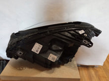 Laden Sie das Bild in den Galerie-Viewer, Frontscheinwerfer Mercedes-Benz 2469067001 LED Rechts Scheinwerfer Headlight