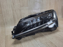 Laden Sie das Bild in den Galerie-Viewer, Frontscheinwerfer Skoda Superb III 3V1941015D 11502030000 Full LED Rechts SCH3989744080mg