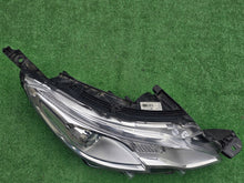 Laden Sie das Bild in den Galerie-Viewer, Frontscheinwerfer Peugeot 2008 9677810280 LED Rechts Scheinwerfer Headlight SCH8711968228qf