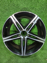 Load image into Gallery viewer, 1x Alufelge 19 Zoll A177401070 Mercedes-Benz W177 Rim Wheel FEL2175340977vt