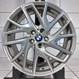 1x Alufelge 19 Zoll 8.0