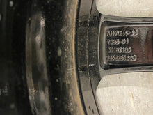 Laden Sie das Bild in den Galerie-Viewer, 1x Alufelge 17 Zoll 7.0" 4x108 38ET Glanz Schwarz 39182183 Opel Corsa F FEL7756430098yv
