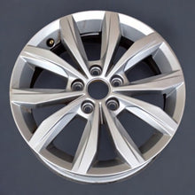 Load image into Gallery viewer, 1x Alufelge 15 Zoll 5.5&quot; 5x100 40ET Matt Silber 2G0601025 VW Polo Rim Wheel