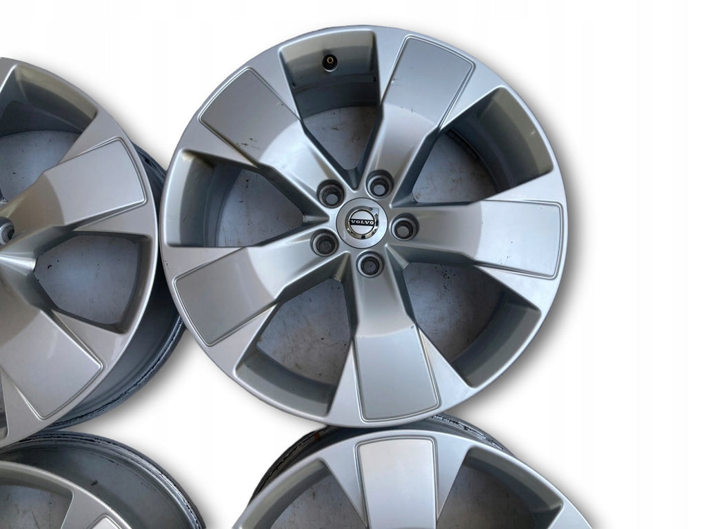 4x Alufelge 18 Zoll 7.5" 5x108 50 5ET Glanz Silber 31471553 Volvo V60 I FEL8789351643nz