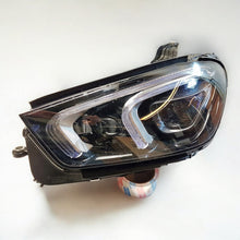 Laden Sie das Bild in den Galerie-Viewer, Frontscheinwerfer Mercedes-Benz Gle V167 A1679064104 LED Links Headlight