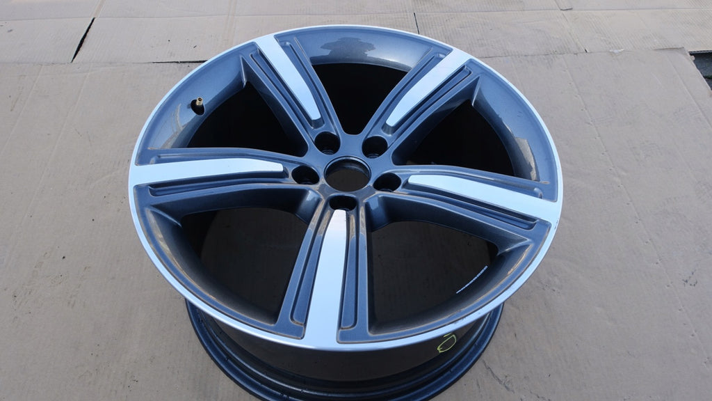 1x Alufelge 19 Zoll 9.0" 5x112 4N0601025 Audi A8 Rim Wheel FEL6549019930mc