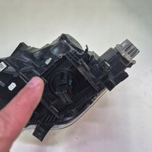 Laden Sie das Bild in den Galerie-Viewer, Frontscheinwerfer Seat Ibiza V 6F1941008E LED Rechts Scheinwerfer Headlight