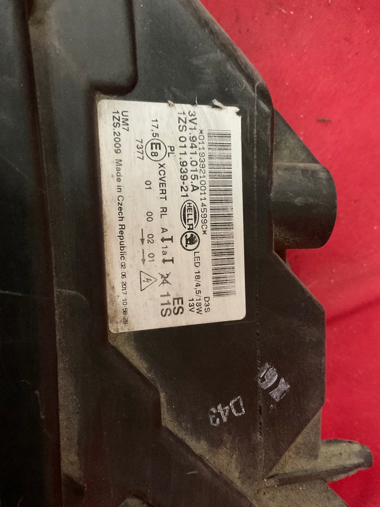 Frontscheinwerfer Skoda Superb III 3V1941016A 3V1941015A Xenon Rechts oder Links