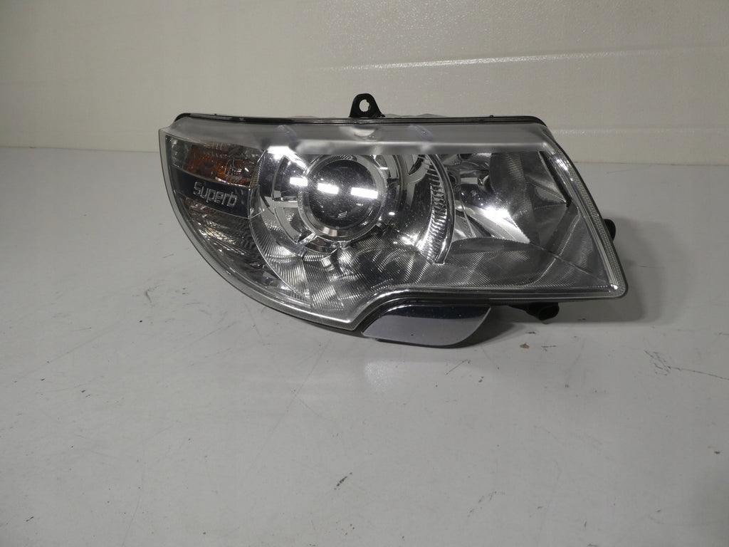 Frontscheinwerfer Skoda Superb 3T1941016 Rechts Scheinwerfer Headlight SCH5990211033in