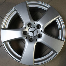 Laden Sie das Bild in den Galerie-Viewer, 4x Alufelge 17 Zoll 7.0&quot; 5x112 48,5ET A2054015500 Mercedes-Benz W205 Rim Wheel