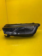 Laden Sie das Bild in den Galerie-Viewer, Frontscheinwerfer Skoda Octavia IV 5E4941015B LED Links Scheinwerfer Headlight SCH9890827859re