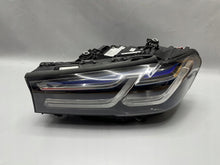 Load image into Gallery viewer, Frontscheinwerfer BMW G30 F90 9479267 Links Scheinwerfer Headlight SCH4671806403uu