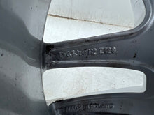 Load image into Gallery viewer, 1x Alufelge 17 Zoll 6.5" 5x112 28ET Glanz Silber 8W9601025 Audi A4 B9 Rim Wheel FEL2054998634zg