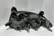 Load image into Gallery viewer, Frontscheinwerfer Renault Kadjar 260609857R 260101096R Rechts oder Links SCH8706239475cs