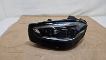 Laden Sie das Bild in den Galerie-Viewer, Frontscheinwerfer Mercedes-Benz W206 A2069065304 Links Scheinwerfer Headlight SCH3692947785vy