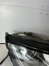 Laden Sie das Bild in den Galerie-Viewer, Frontscheinwerfer Audi A7 4G8941006A Rechts Scheinwerfer Headlight SCH3212248527ck