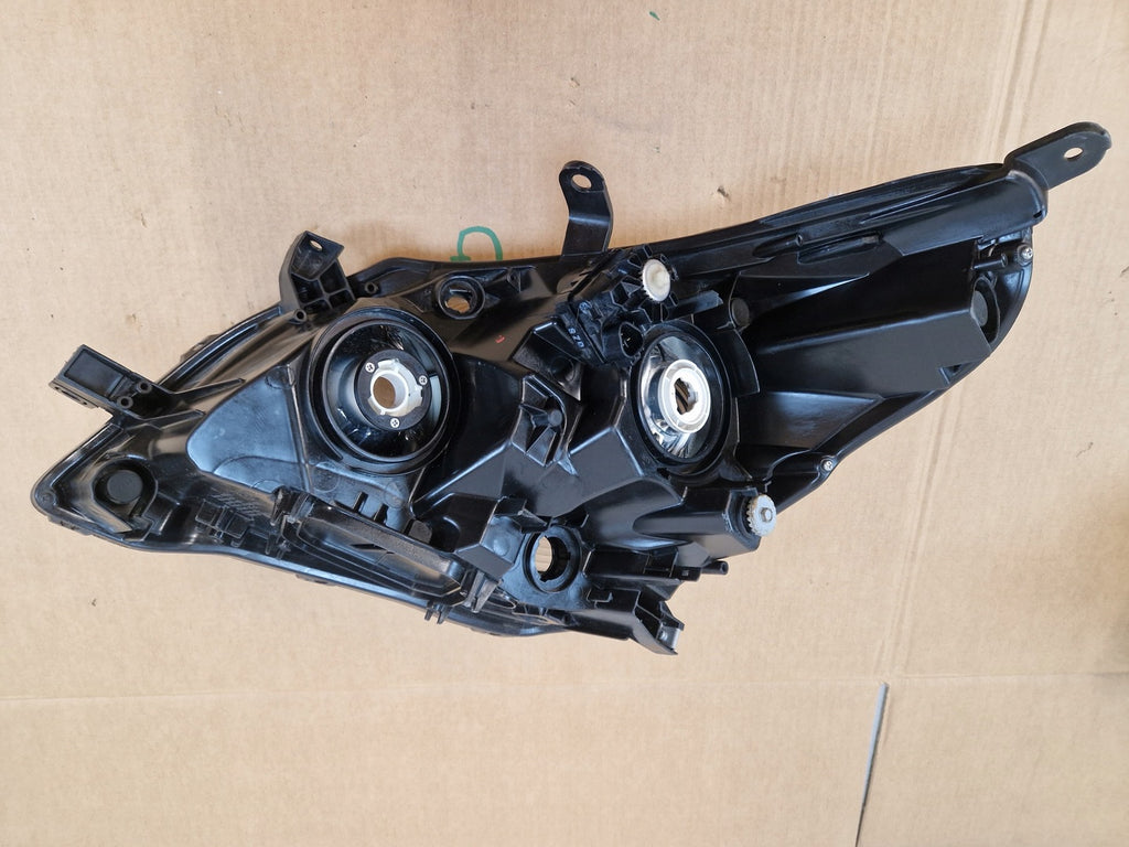 Frontscheinwerfer Toyota Verso 81110-0F090 Rechts Scheinwerfer Headlight SCH7944015755vr