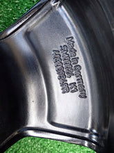 Laden Sie das Bild in den Galerie-Viewer, 1x Alufelge 15 Zoll 5.5&quot; 4x100 42ET Schwarz 403009349R Renault Rim Wheel