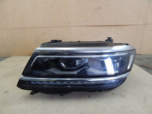 Laden Sie das Bild in den Galerie-Viewer, Frontscheinwerfer VW Tiguan Allspace 5NN941081C Links Scheinwerfer Headlight SCH6339814597fb