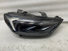 Laden Sie das Bild in den Galerie-Viewer, Frontscheinwerfer Audi A2 82A941034F LED Ein Stück (Rechts oder Links) Headlight