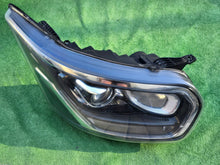 Laden Sie das Bild in den Galerie-Viewer, Frontscheinwerfer Ford Transit KK31-13W029-DD Bi-Xenon Rechts Headlight
