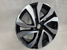 Load image into Gallery viewer, 1x Alufelge 17 Zoll 7.0" 5x112 40ET Glanz Schwarz 5NA601025AL VW Tiguan FEL8139684240df