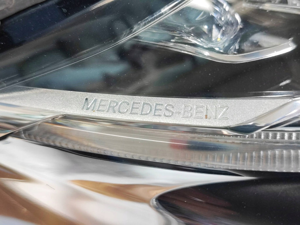 Frontscheinwerfer Mercedes-Benz W205 A2059062604 LED Rechts Headlight SCH8010020099oe