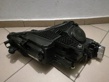 Load image into Gallery viewer, Frontscheinwerfer Skoda Superb III 3V1941015C LED Ein Stück (Rechts oder Links)