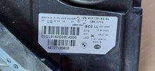 Laden Sie das Bild in den Galerie-Viewer, Frontscheinwerfer BMW F11 F10 7271908-10 Ein Stück (Rechts oder Links) Headlight SCH2708739819ro