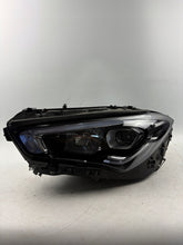 Laden Sie das Bild in den Galerie-Viewer, Frontscheinwerfer Mercedes-Benz Cla C118 A1189062500 LED Links Headlight SCH6277696303jd