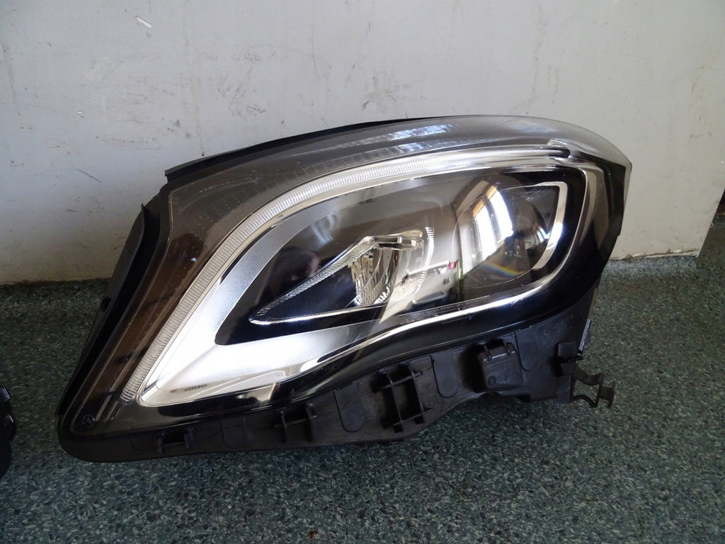 Frontscheinwerfer Mercedes-Benz X156 1569066900 Full LED Rechts oder Links