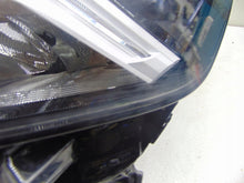 Laden Sie das Bild in den Galerie-Viewer, Frontscheinwerfer Dacia Sandero III Logan 260601750R Links Headlight