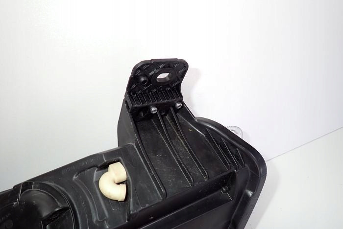 Frontscheinwerfer Ford Focus MX7B-13E015-CE Ein Stück (Rechts oder Links) SCH3836636213qx