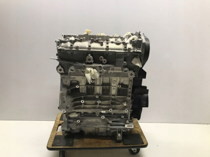 Motor Volvo V60 S60 III B4B420T5 2.0 197PS 145kW 4TKm 2024 Hybrid Komplett MOT9360906015bw