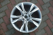 Load image into Gallery viewer, 1x Alufelge 18 Zoll 8.0&quot; 5x120 57ET Glanz Grau 6855093 BMW F45 F46 Rim Wheel