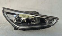 Laden Sie das Bild in den Galerie-Viewer, Frontscheinwerfer Hyundai I30 III 92102-G4020 Rechts Scheinwerfer Headlight SCH4380099418qe