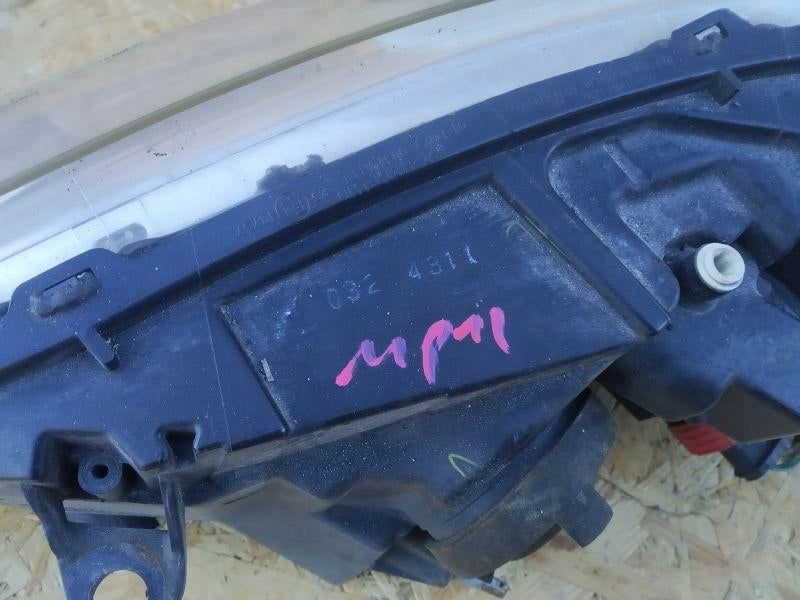 Frontscheinwerfer Citroën C4 Ein Stück (Rechts oder Links) Headlight