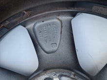 Load image into Gallery viewer, 1x Alufelge 18 Zoll 7.0" 5x114.3 35ET Lexus Rim Wheel FEL5371260776tq