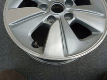 Load image into Gallery viewer, 1x Alufelge 15 Zoll 6.0" 5x114.3 45ET N53501 Nissan Leaf Rim Wheel FEL8030323217xi