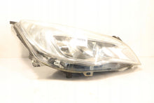 Laden Sie das Bild in den Galerie-Viewer, Frontscheinwerfer Opel Astra J 13253647 Rechts Scheinwerfer Headlight SCH3400338353ea
