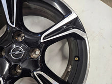 Laden Sie das Bild in den Galerie-Viewer, 1x Alufelge 17 Zoll 7.0&quot; 4x108 38ET 39182183 Opel Corsa F Rim Wheel