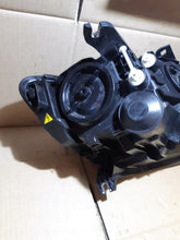 Laden Sie das Bild in den Galerie-Viewer, Frontscheinwerfer Audi A6 C7 4G0941005F Xenon Links Scheinwerfer Headlight