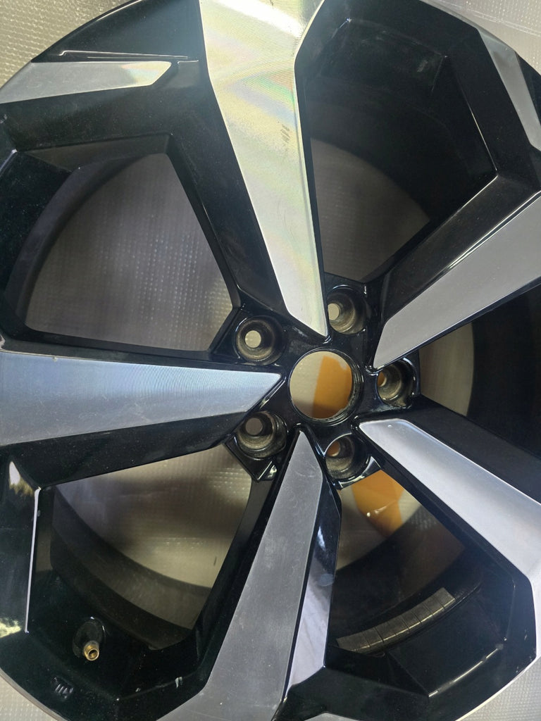1x Alufelge 19 Zoll 7.5" 5x114.3 35ET Nissan Qashqai I Rim Wheel FEL4881012005xq
