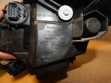 Laden Sie das Bild in den Galerie-Viewer, Frontscheinwerfer Honda Hrv Hr-V 100-18205 Rechts Scheinwerfer Headlight SCH4535145681wr